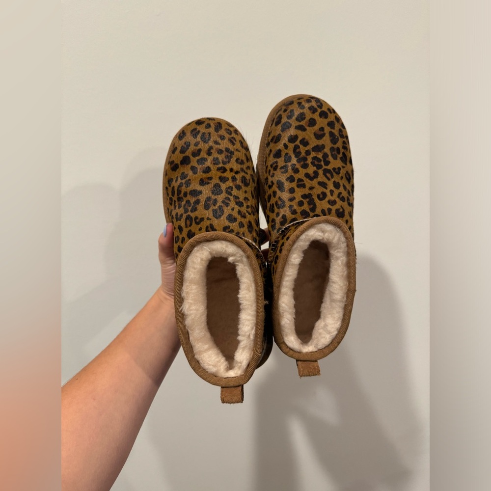 UGG Classic Ultra Mini Boots